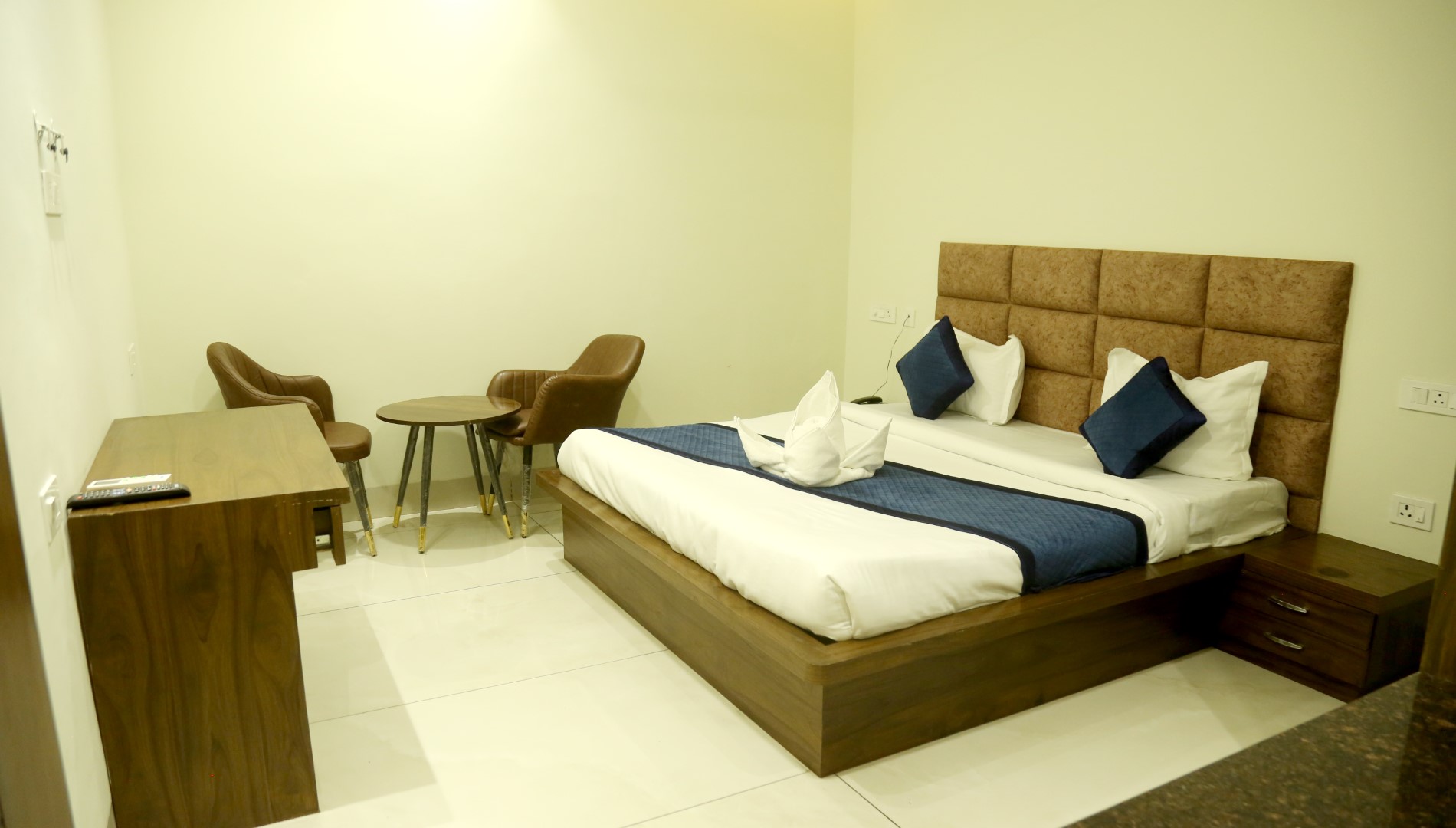 Hotel Prism Grand