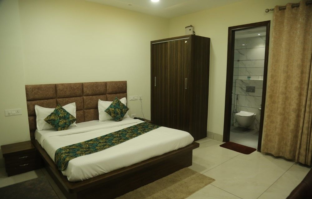 Hotel Prism Grand